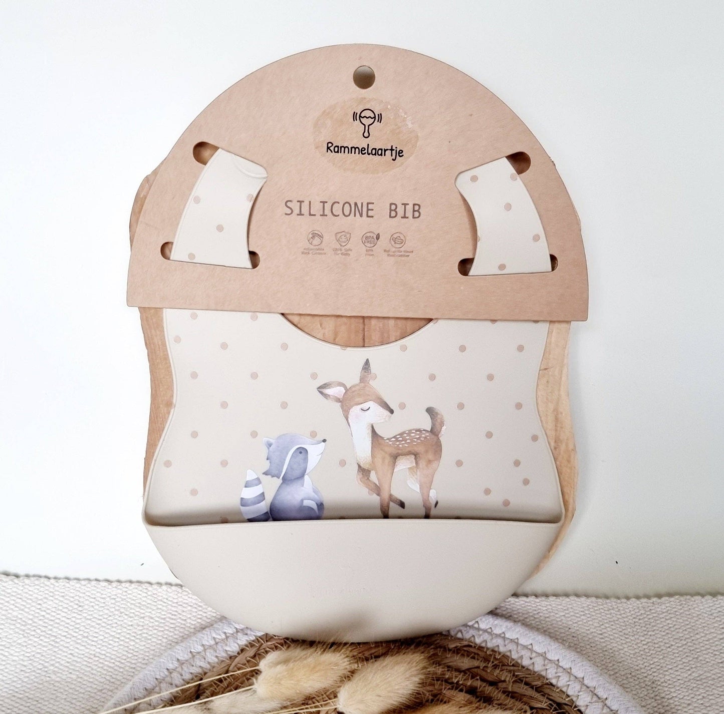 Siliconen slabber met opvangbakje Hert en Wasbeer - Beige