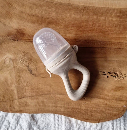 Fruitvoeder Fopspeen - Beige Gestippeld